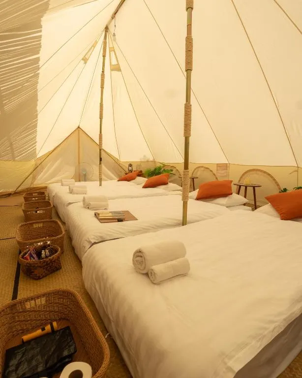 Luxury Camping interior
